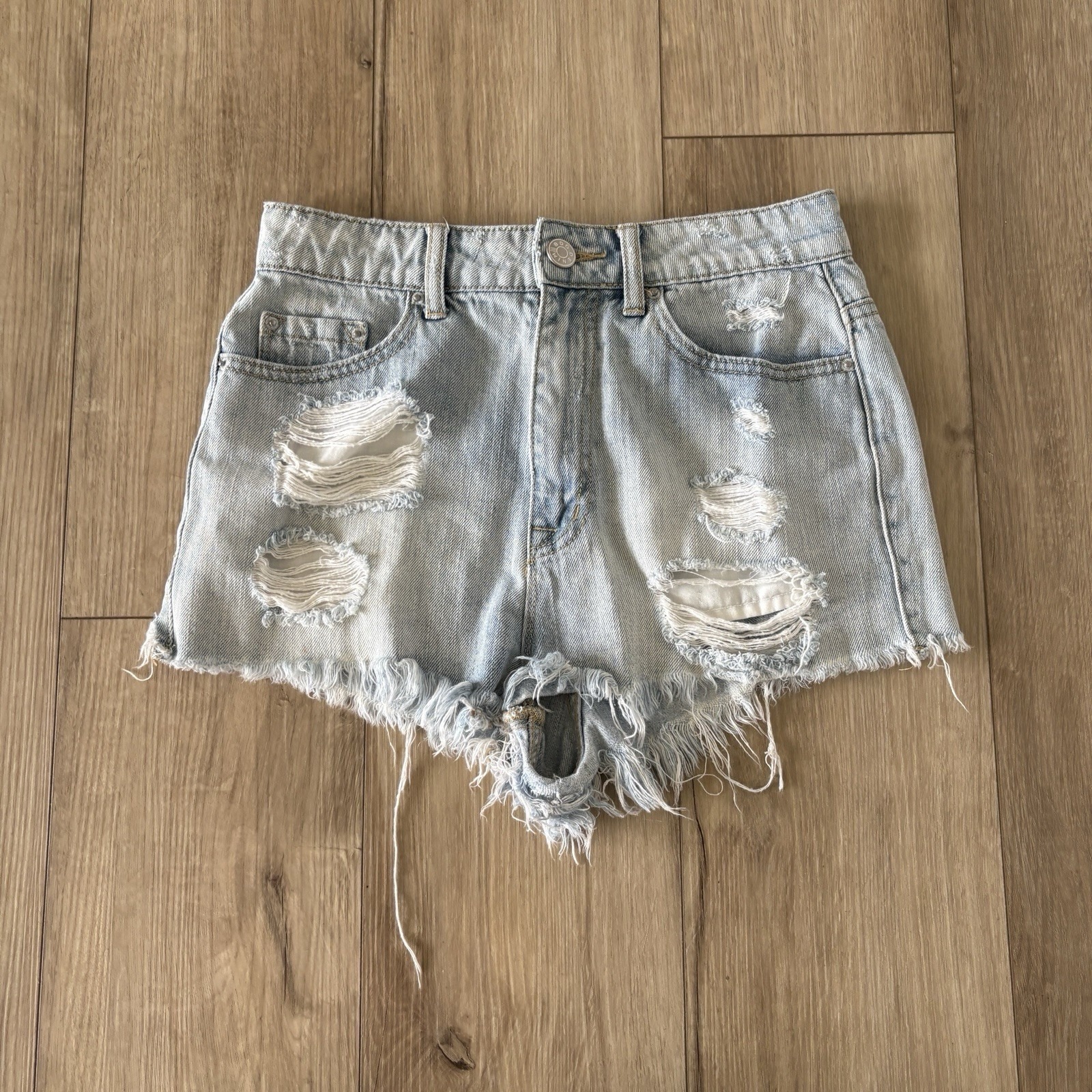 Urban Outfitters Bdg Super High Rise Cheeky Denim Shorts Women's Sz 27 Boho